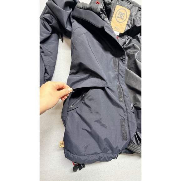 Y2K DC Snowboard Men's Black Insulated Jacket - Size M - Picture 13 of 16